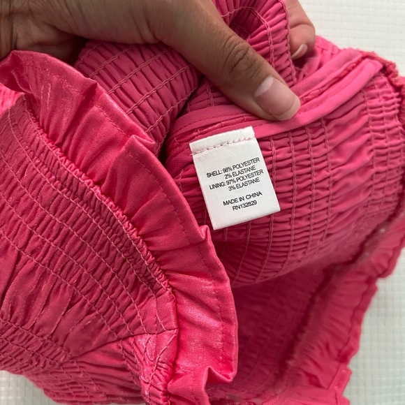 Lovers and Friends Nakita Top in Hot Pink - Picture 3 of 5